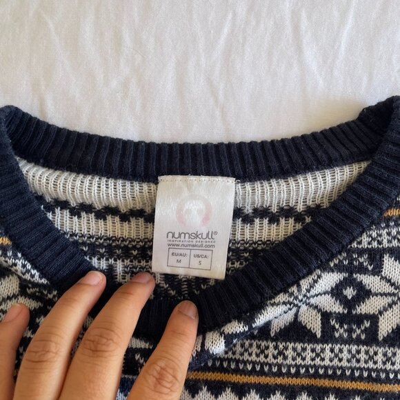 Navy Blue and Cream Sweater with Owl Design - Picture 4 of 6